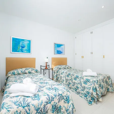 Catalina 3b アパート